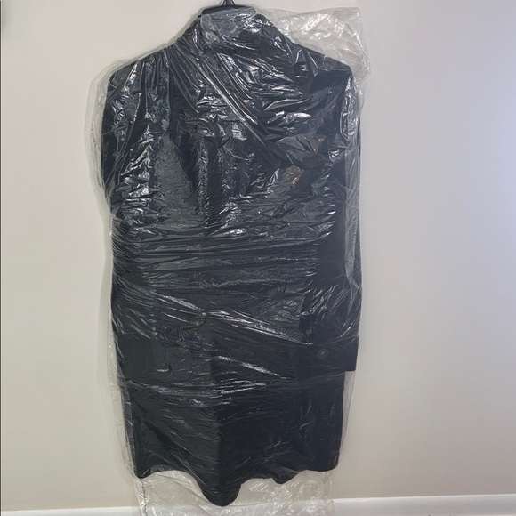 Vince Women's Black Wooo Button-Up Coat - Picture 8 of 9